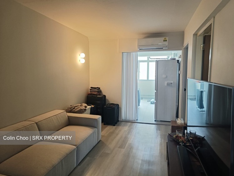 Blk 101 Crescent View (Queenstown), HDB 3 Rooms #453194871